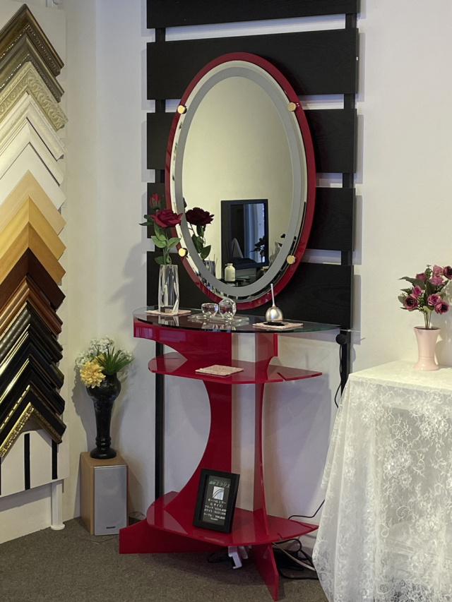 壁掛仏壇「鏡壇ミラリエ」オーバルミラー