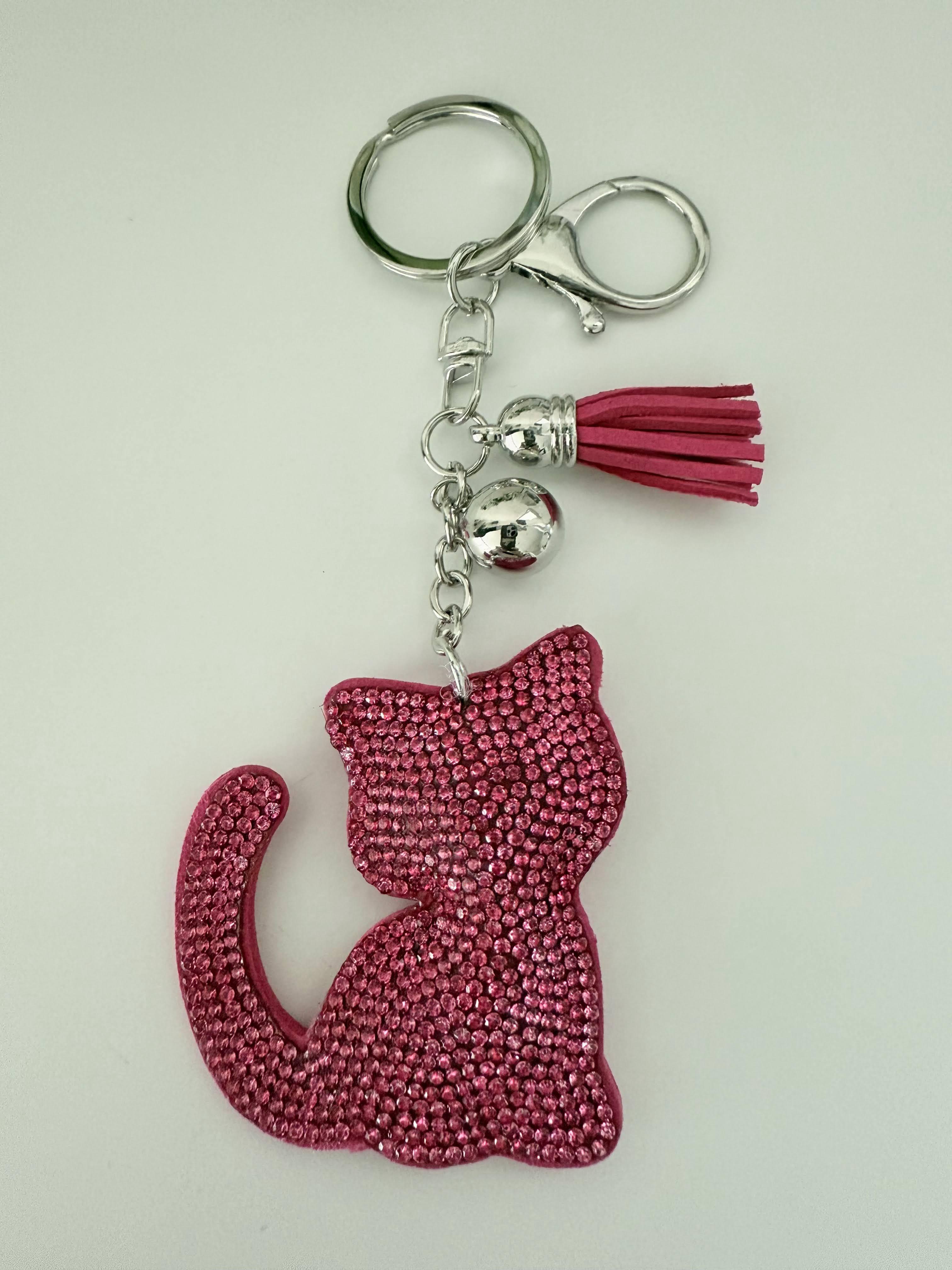 ネコ型キーホルダー・チャーム