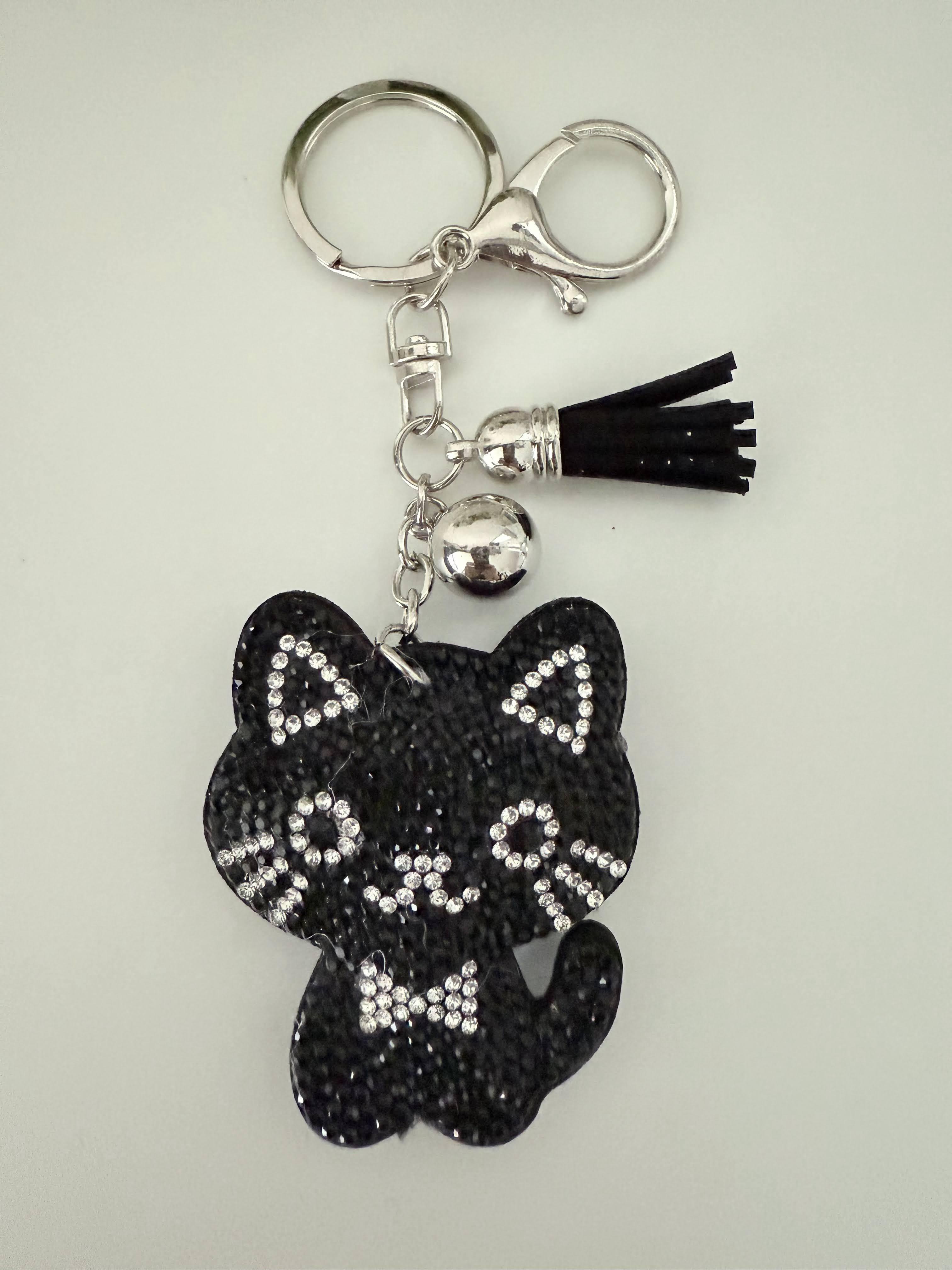 ネコ型キーホルダー・チャーム