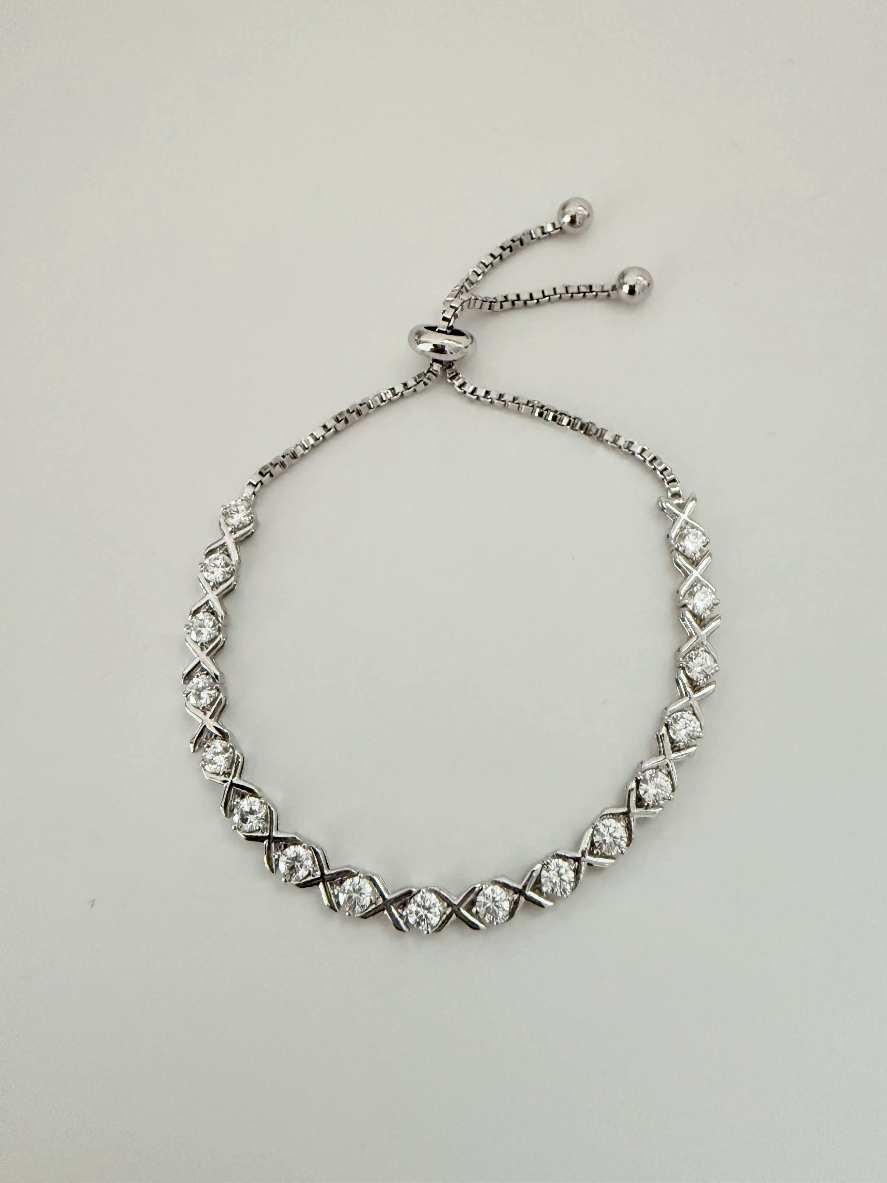 ダイヤ風スワロアジャスターブレスレット