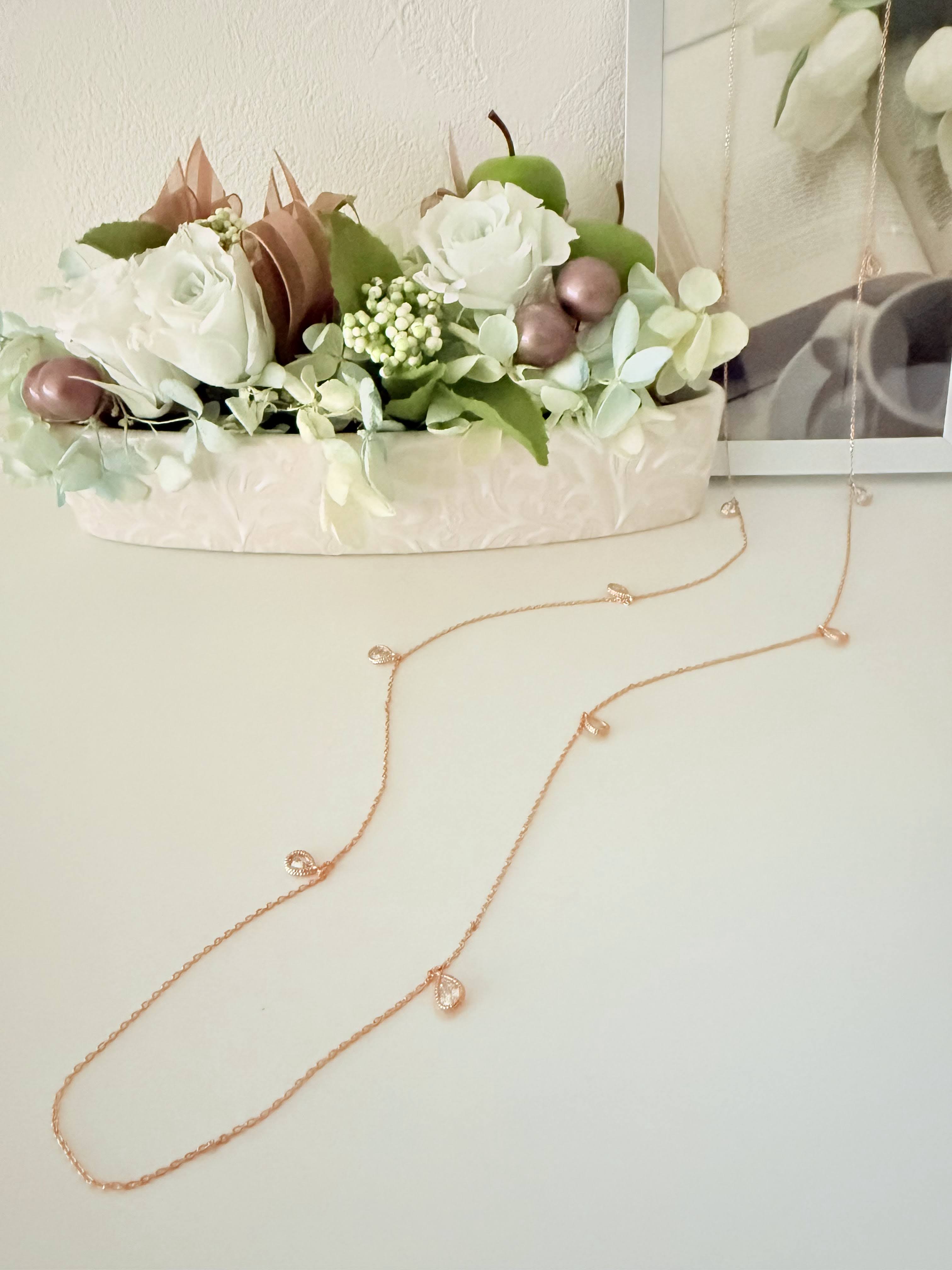 しずく型ネックレス