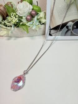 一粒スワロネックレス