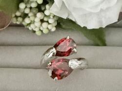 レッド色とシルバーリング