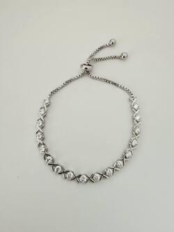 ダイヤ風スワロアジャスターブレスレット