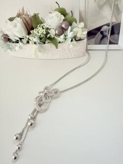 リボン型ネックレス