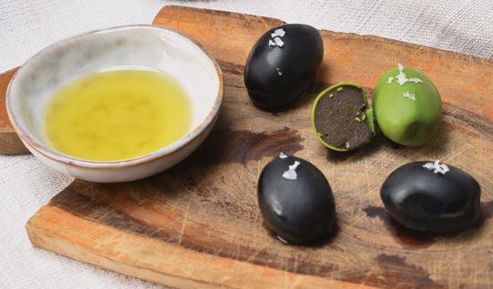 シリコン製 ケーキ型 Oliver(オリーブ)・種・豆【GG012】3.2cm