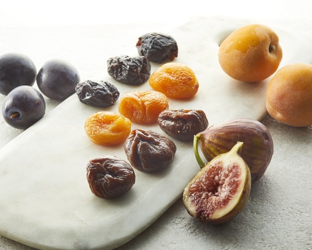 メートルプルニーユ社(フランス)製 セミドライフルーツ セミドライ