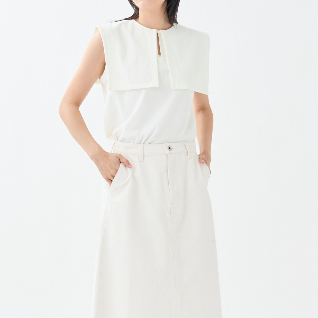 【6.1 On Sale】スクエアカラースリーブレスカットソー