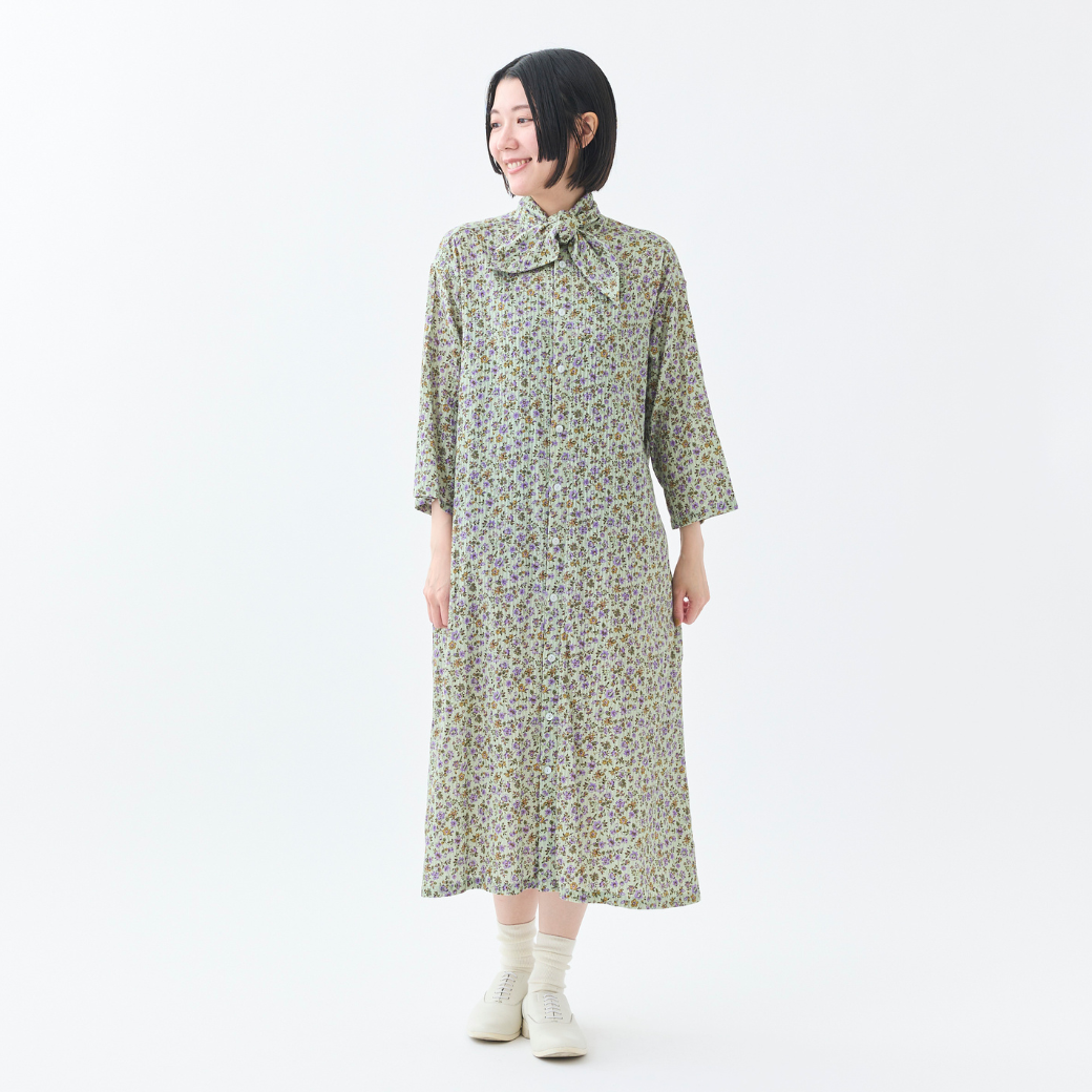 『Little Garden』バンドカラーワンピース