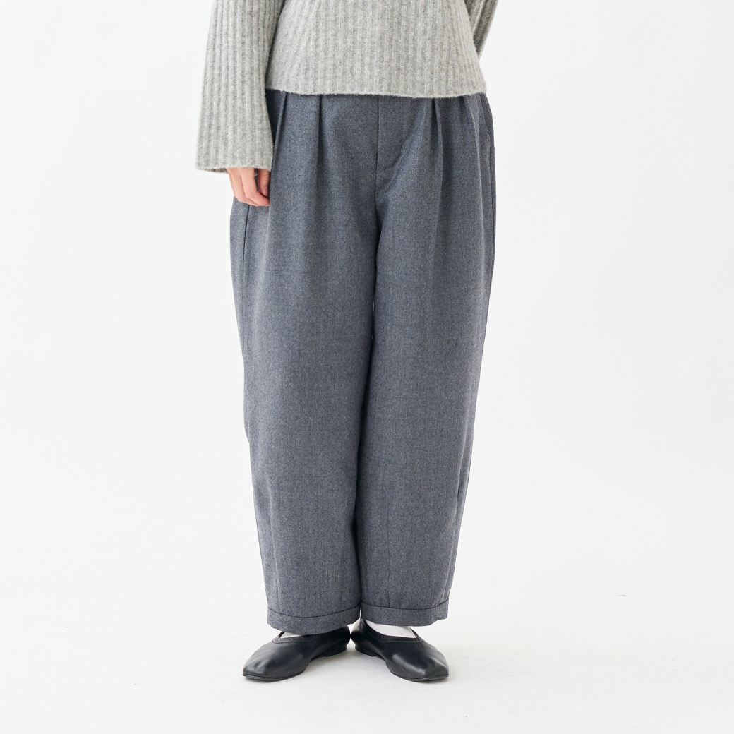 【11.1 On Sale】フラノ裾切替バレルパンツ