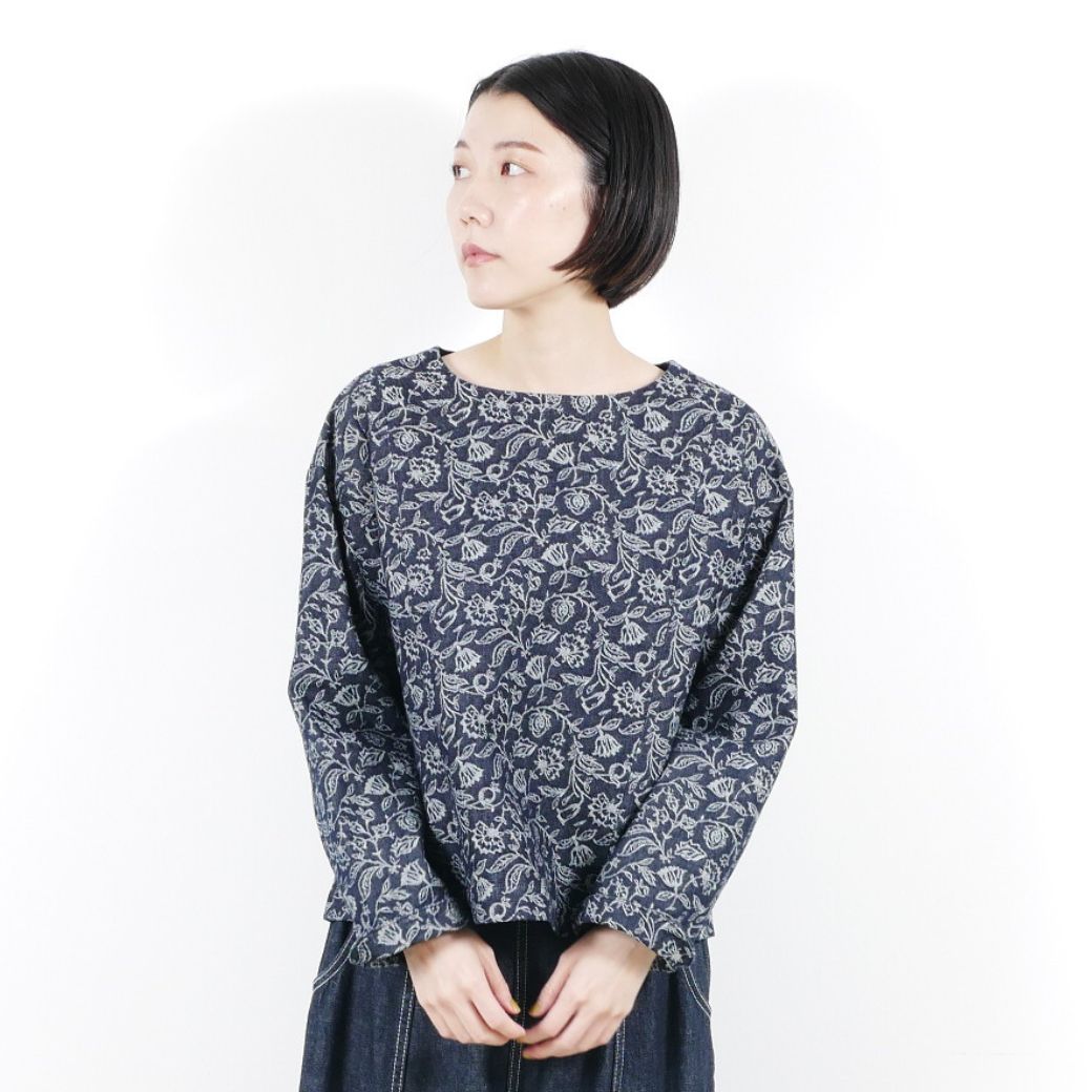 『AIHANA』ボートネックプルオーバー