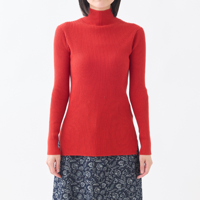 コットンハイネックリブニット