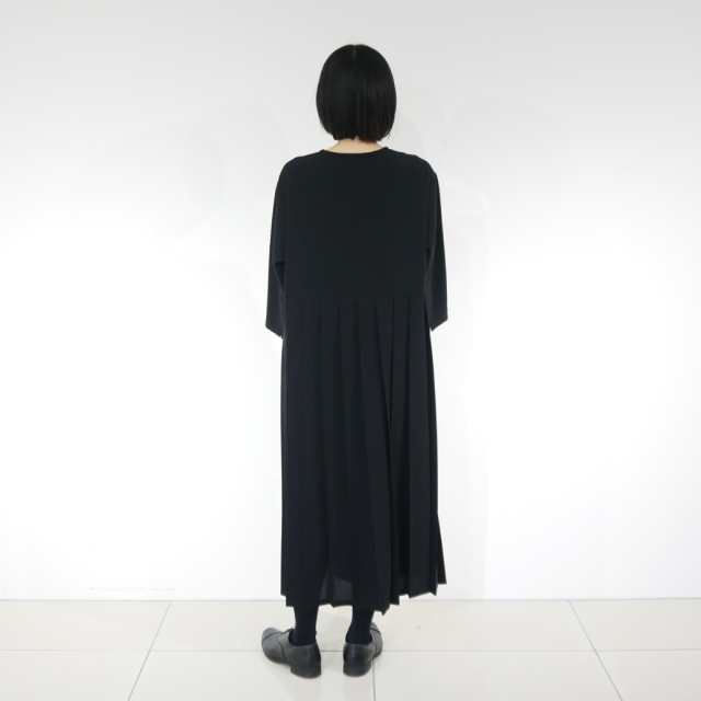 ダブルボタンアシンメトリー プリーツワンピース KATO` GRANDMA