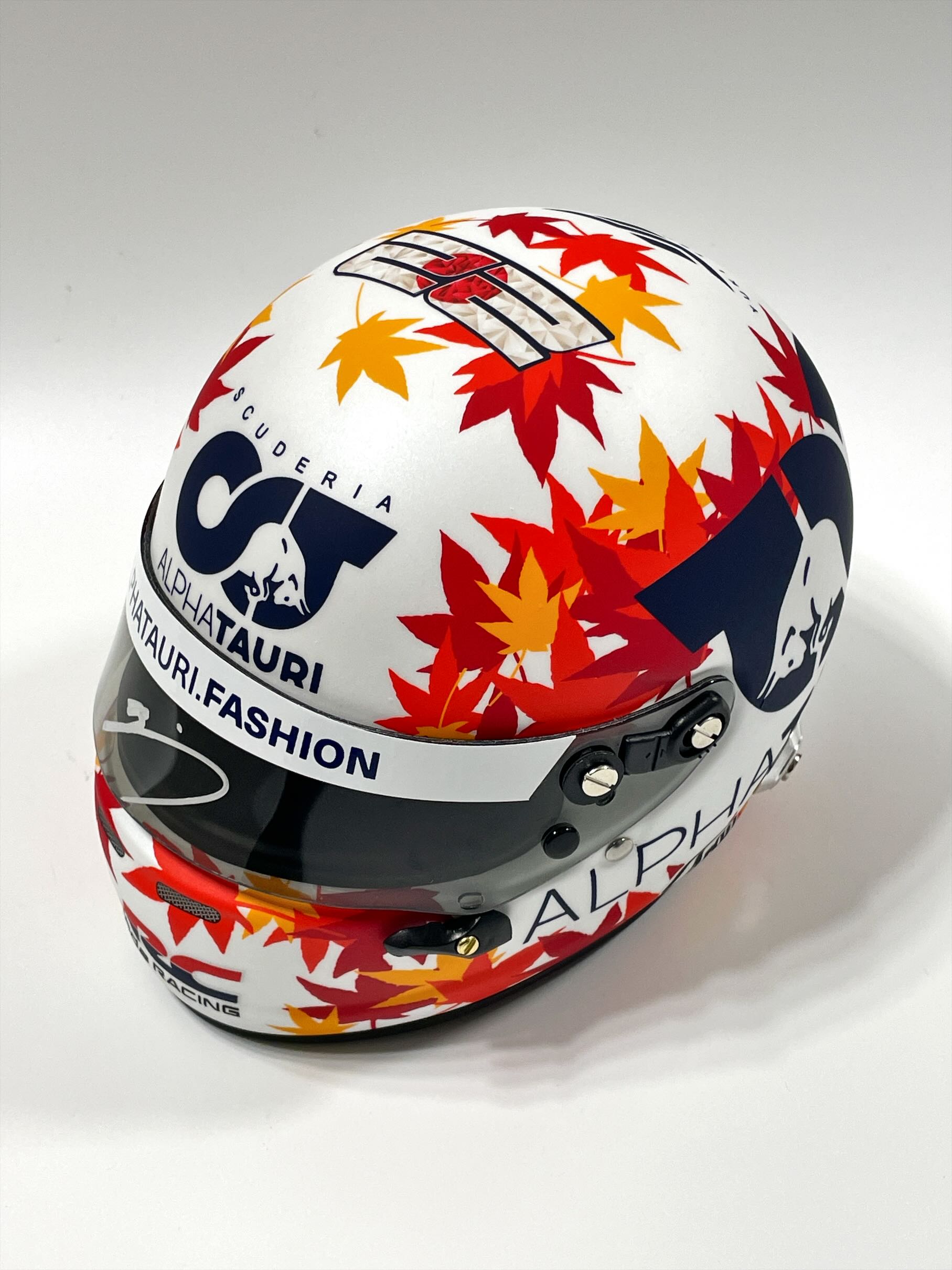 バトン　直筆サイン入り　１／２ヘルメット　ホンダ時代 バトン 直筆サイン入り 1／2ヘルメット ホンダ時代の通販 by