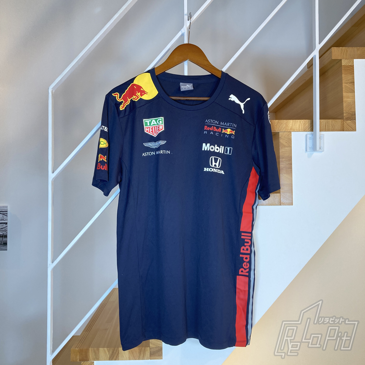 【ReLaPit古着販売】【メール便発送】レッドブルF1チーム チームTシャツ2019 サイズ:M