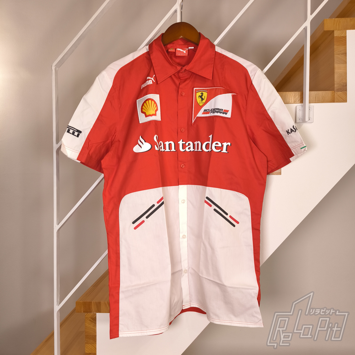 【ReLaPit古着販売】【メール便発送】2013 フェラーリ チーム ピットシャツ プーマ製 レッド サイズL SANTANDER