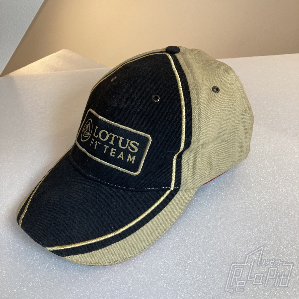 【ReLaPit古着販売】【宅急便発送】ロータス F1 チーム キャップ ブラック×ゴールド