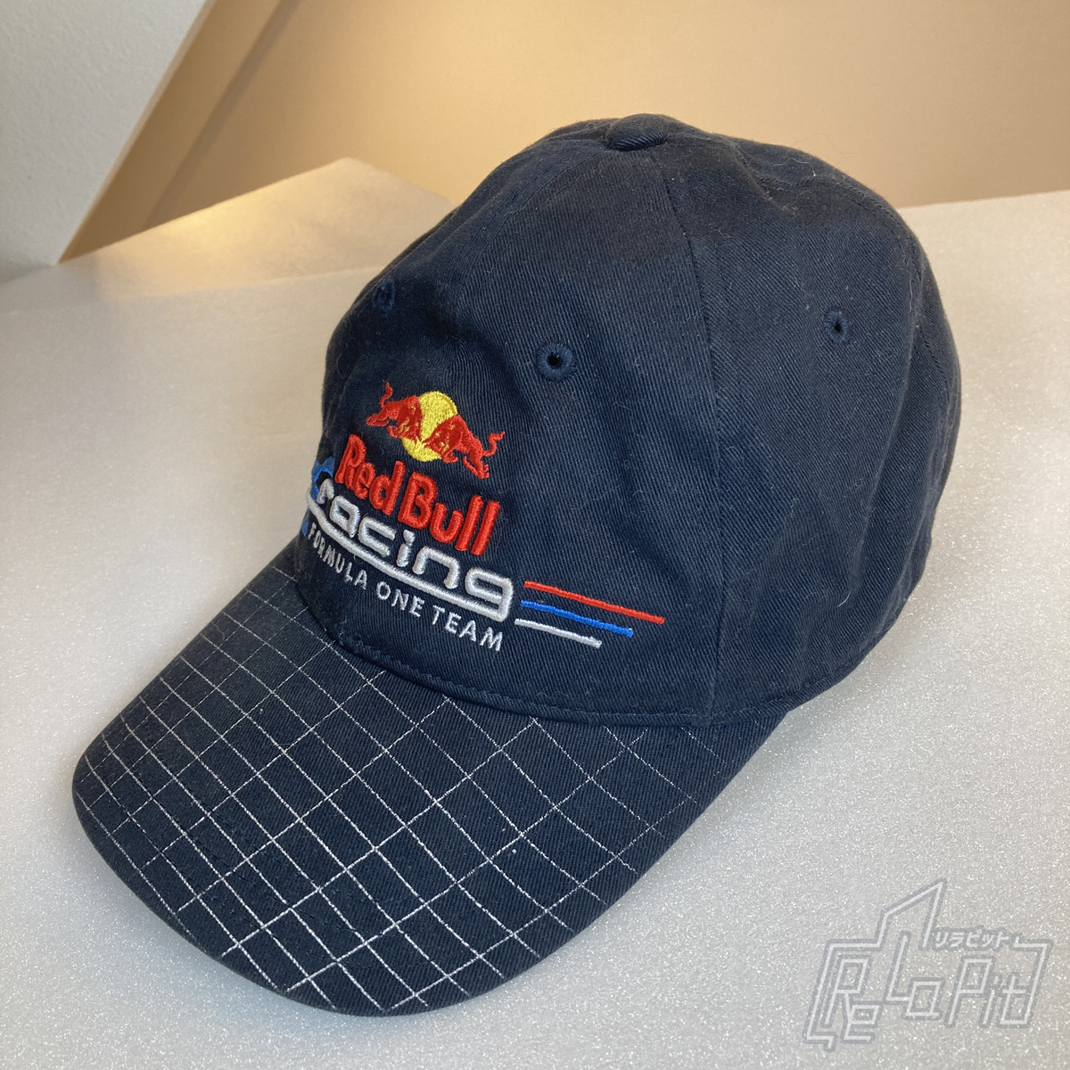 【ReLaPit古着販売】【宅急便発送】レッドブル レーシング チーム キャップ ネイビー