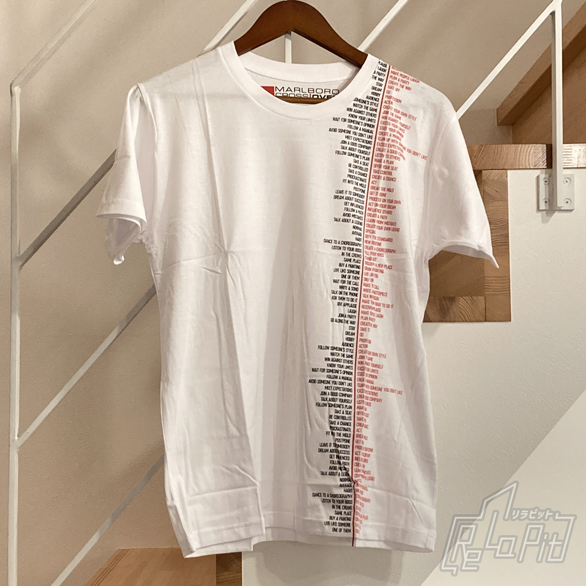 【ReLaPit古着販売】【メール便発送】マルボロ CROSS OVER ノベルティ Tシャツ ホワイト サイズM