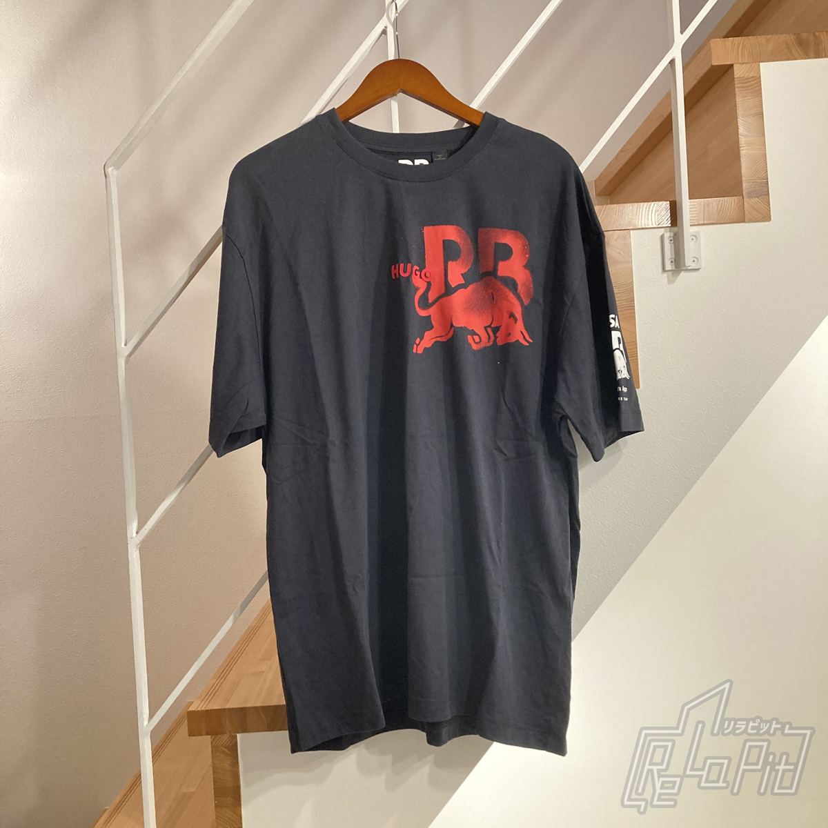 【ReLaPit古着販売】【メール便発送】HUGO RB チームロゴ Tシャツ HUGO BOSS製 ブラック サイズL