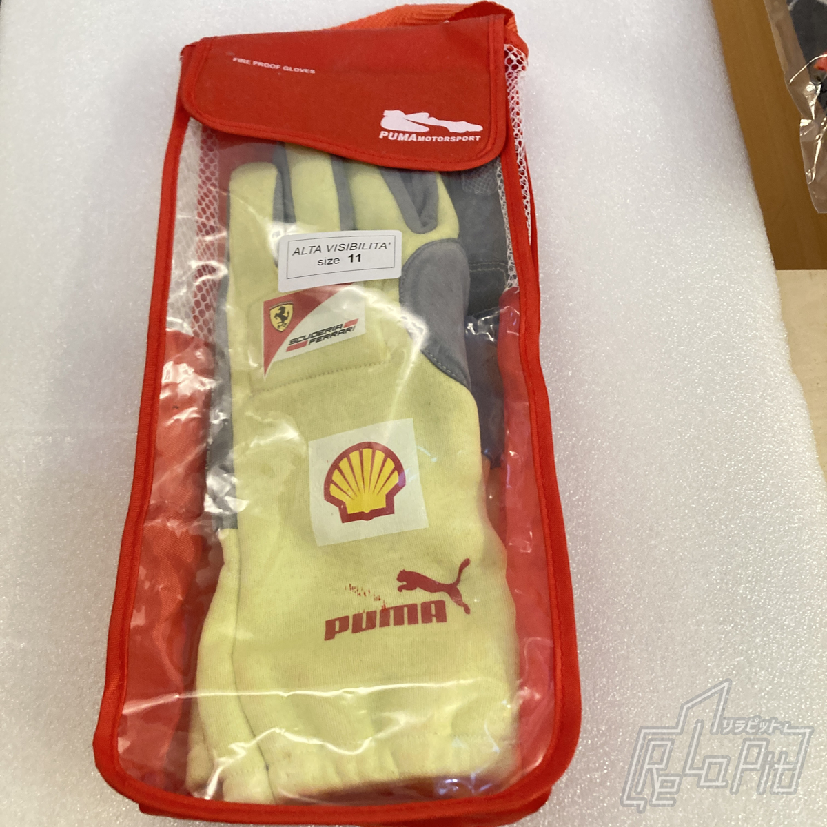 【ReLaPit古着販売】【宅急便発送】PUMA フェラーリ F1 グローブ ケース入り サイズ9