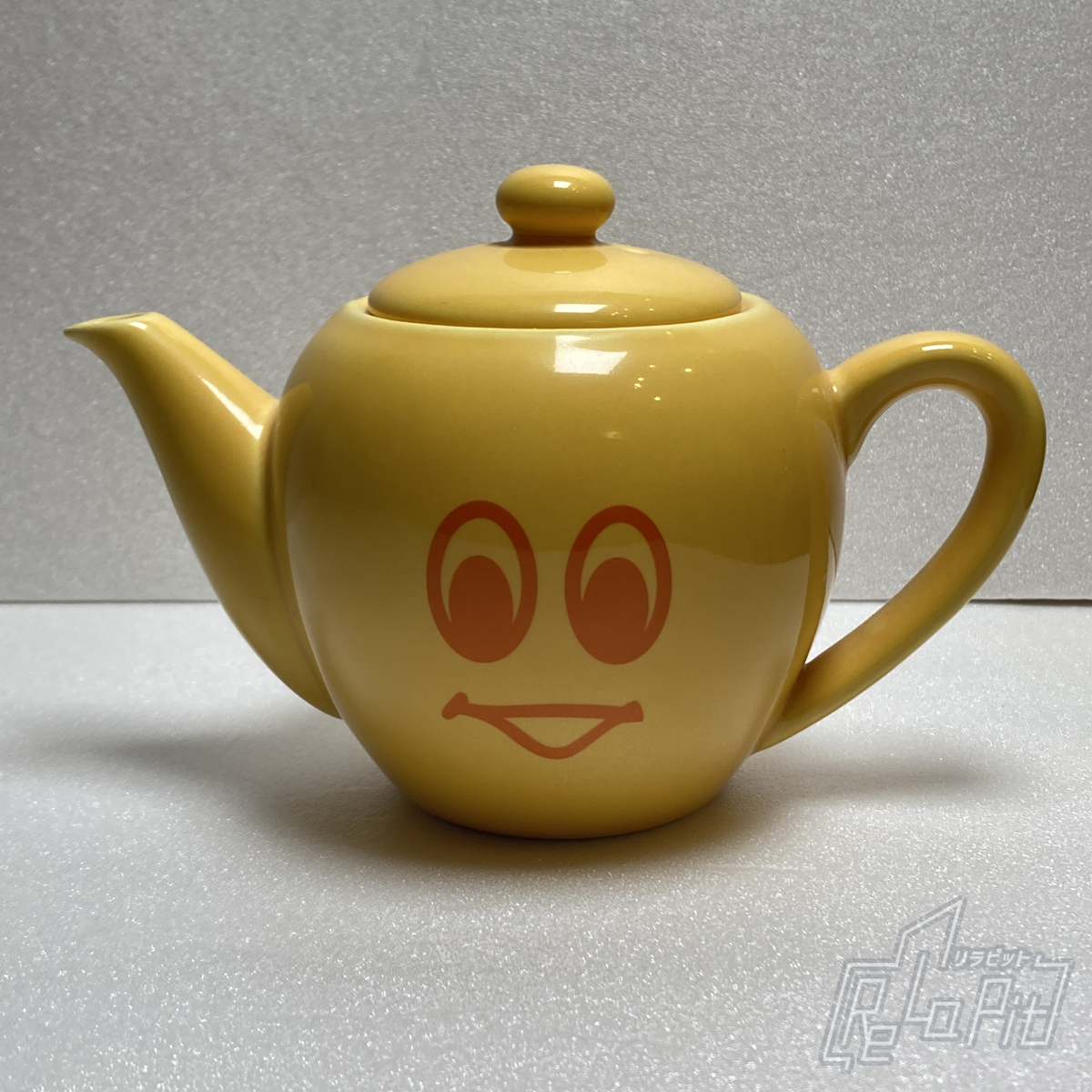 【ReLaPit古着販売】【宅急便発送】ミシュラン ビバンダム ティーポット イエロー