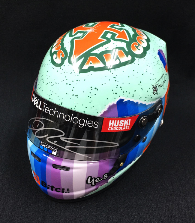 1/2ヘルメットF1ウィリアムズルノーJ.ビルヌーブ直筆サイン入り