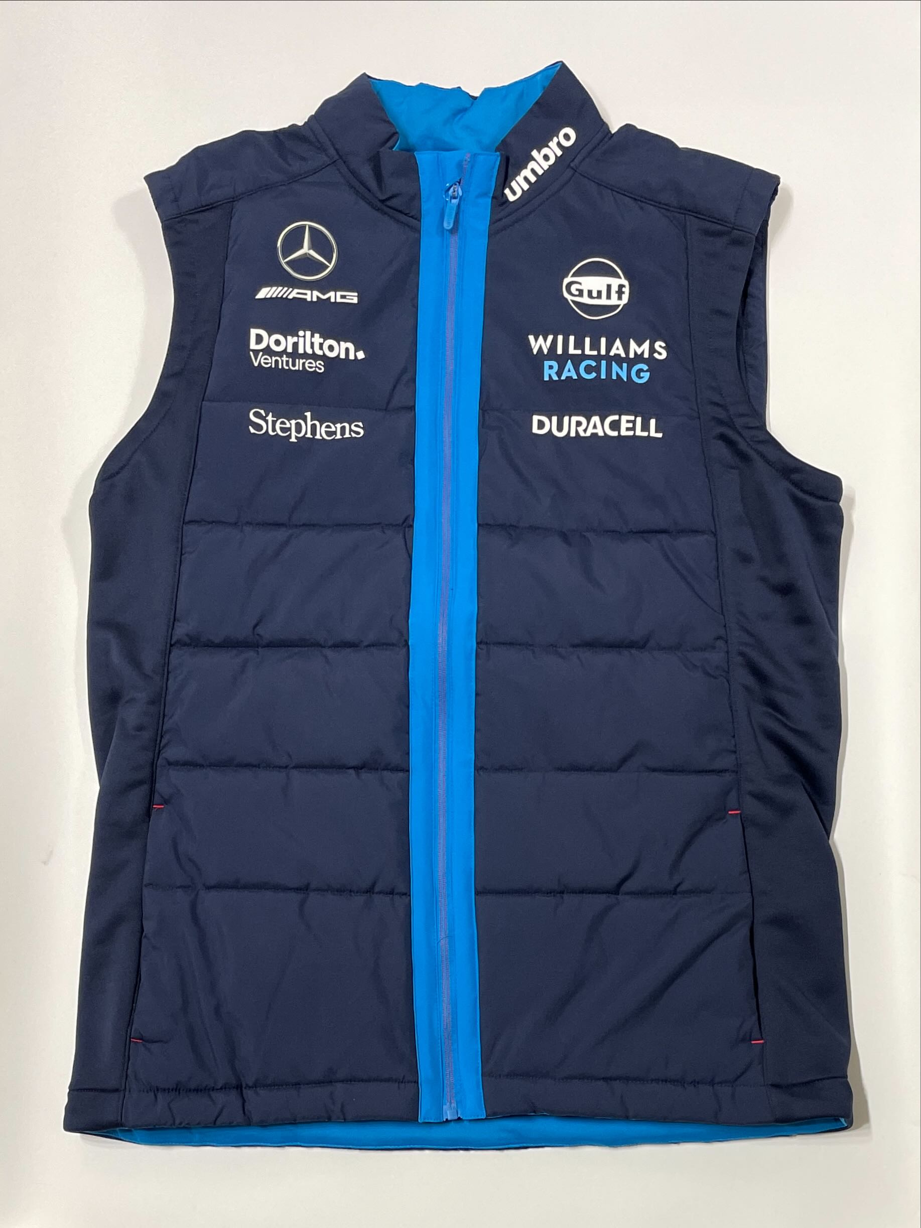 2023 ウィリアムズ チーム支給品 中綿入りベスト umbro製 新品 サイズL