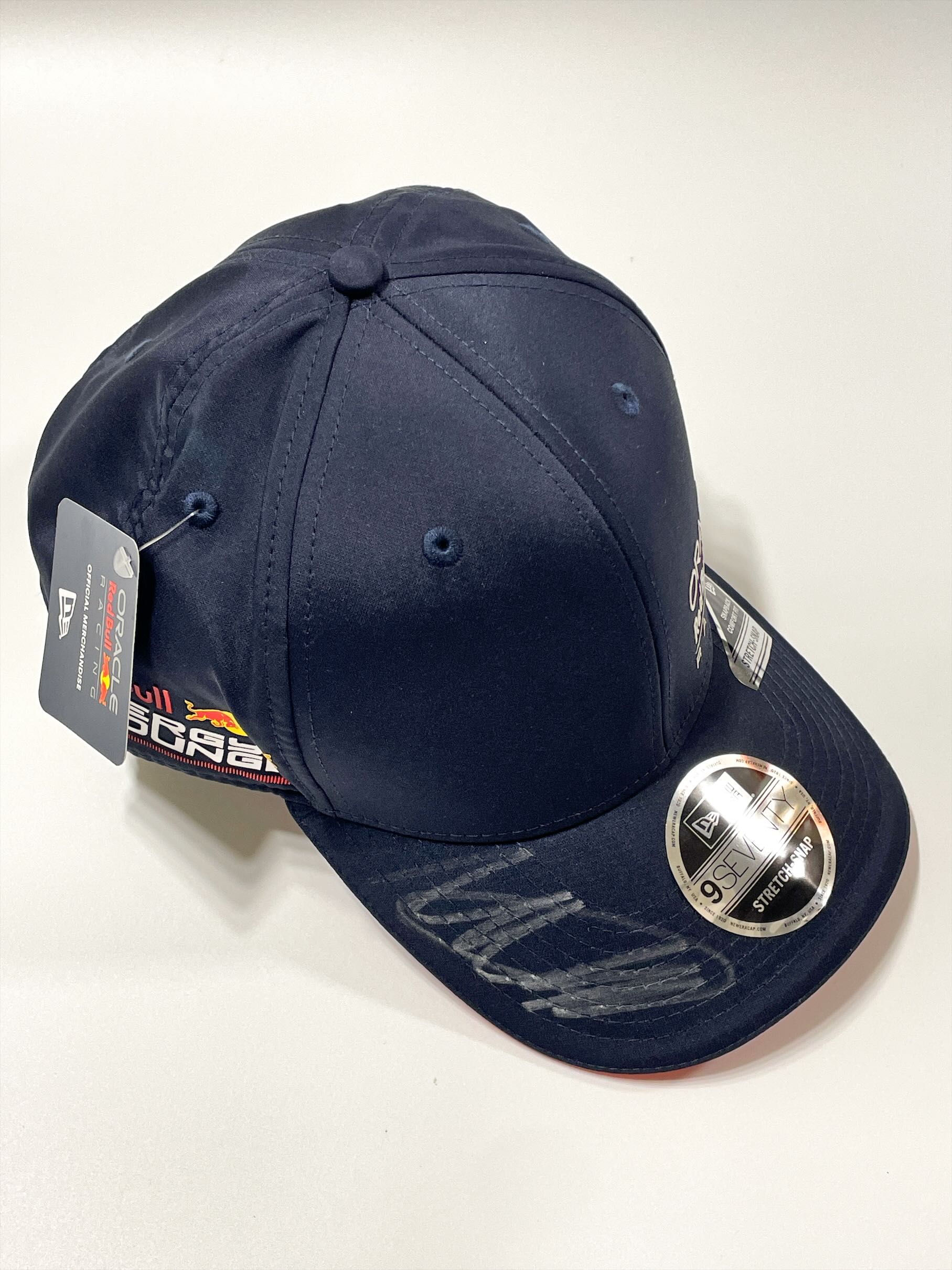 M.フェルスタッペン直筆サイン入 レッドブルエナジーステーションゲストキャップ