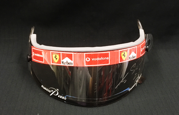 M.シューマッハ　直筆サイン入　本人用　フェラーリ 2002年 バイザー