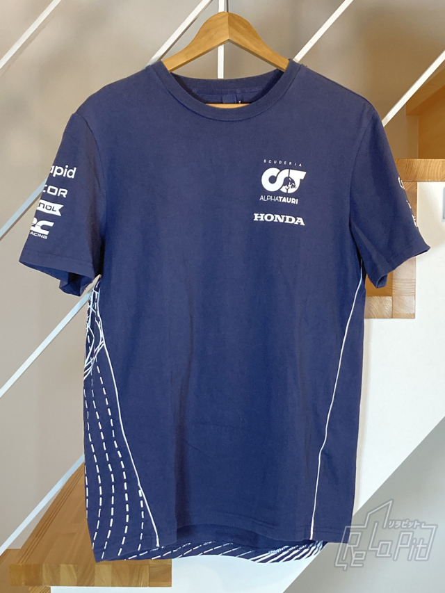 【ReLaPit古着販売】【メール便発送】アルファタウリ　F1　チームレプリカ Tシャツ Mサイズ