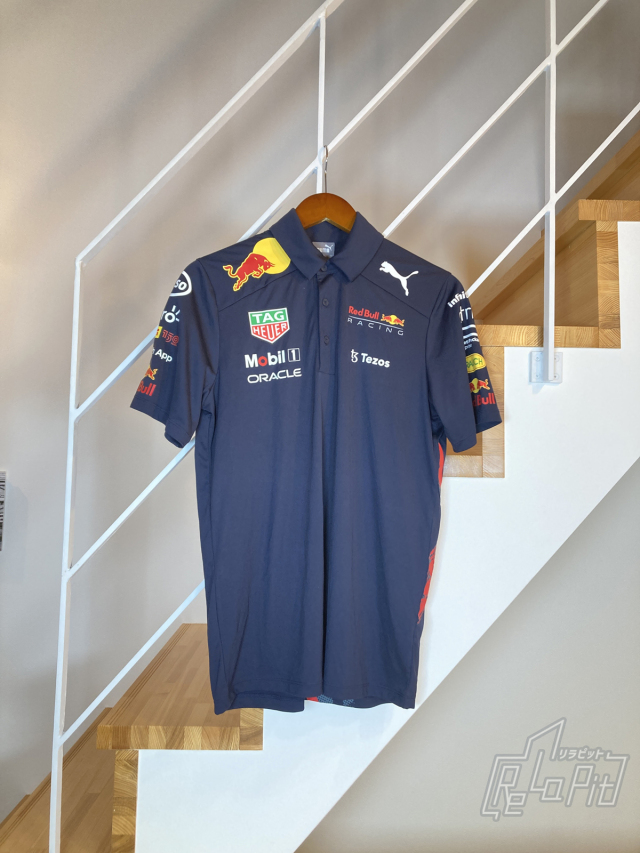 【ReLaPit古着販売】【メール便発送】レッドブル F1 チームレプリカ ポロシャツ Sサイズ