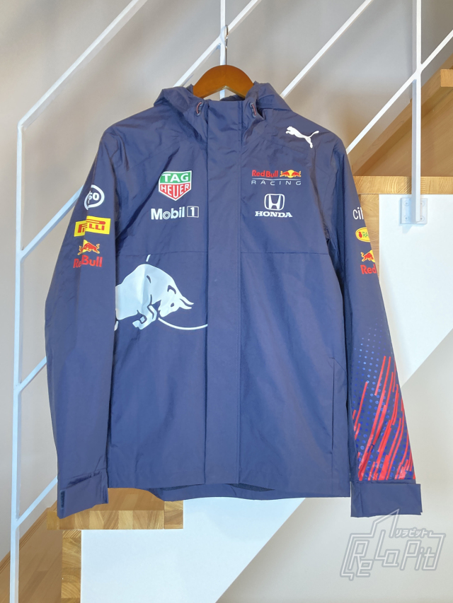 【ReLaPit古着販売】【宅急便発送】レッドブル F1 チーム レプリカ レインジャケット  Sサイズ