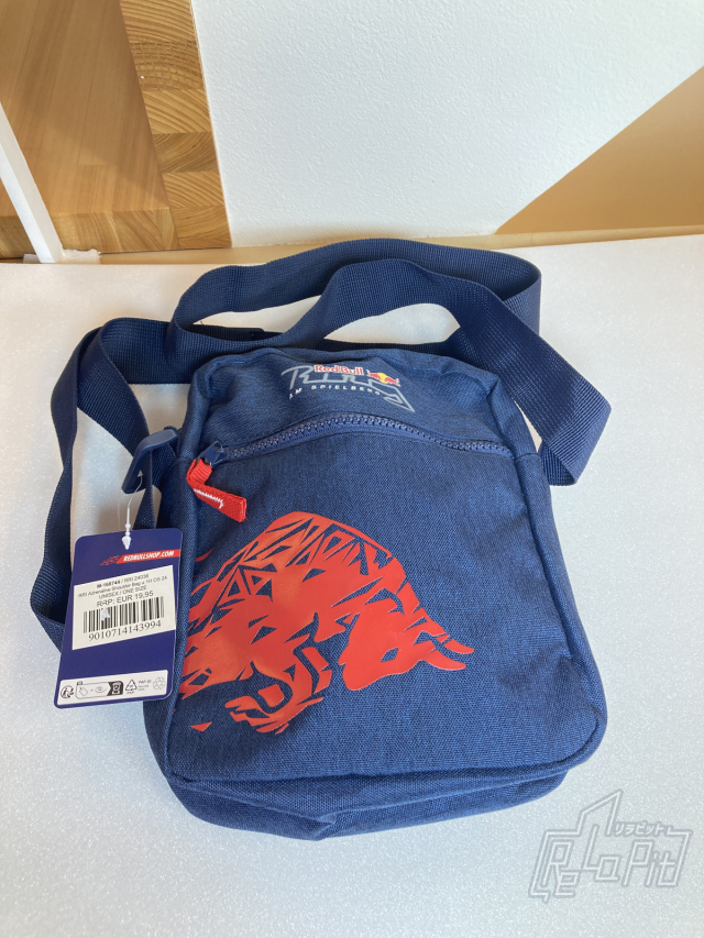 【ReLaPit古着販売】【宅急便発送】レッドブル リンク(サーキット) ショルダーバッグ 新古品タグ付・袋入