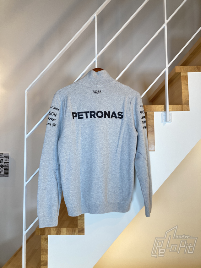 ReLaPit古着販売】【宅急便発送】メルセデス F1チーム 支給品セーター