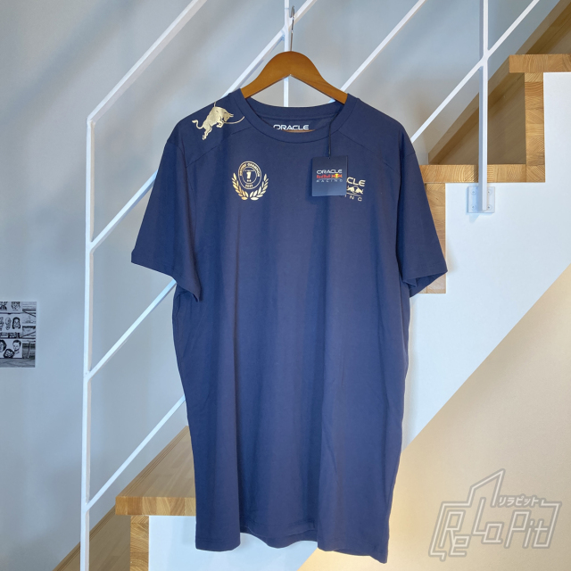 【ReLaPit古着販売】【メール便発送】レッドブル 2021・2022チャンピオンTシャツ サイズ:XXL 新品タグ付き