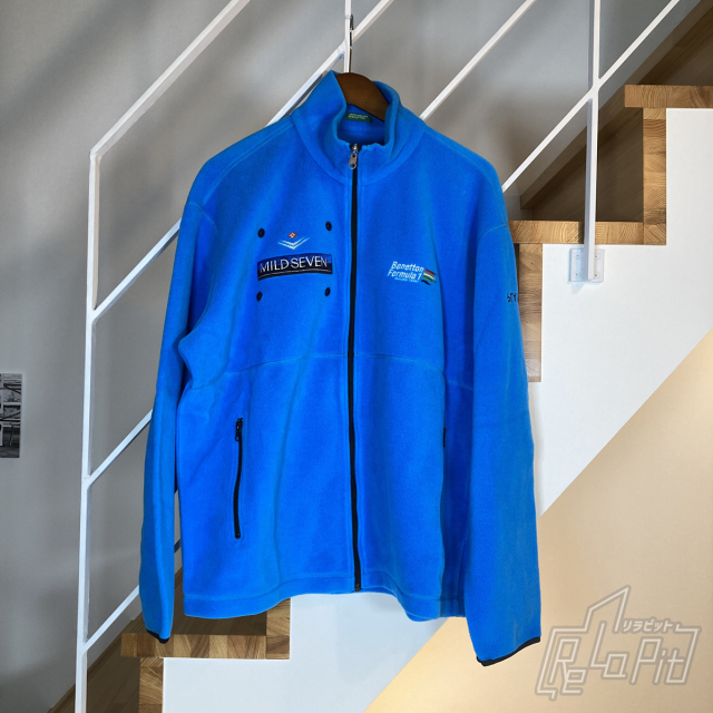 【ReLaPit古着販売】【宅急便発送】マイルドセブンベネトンフォーミュラ フリース サイズ:XL チーム支給品
