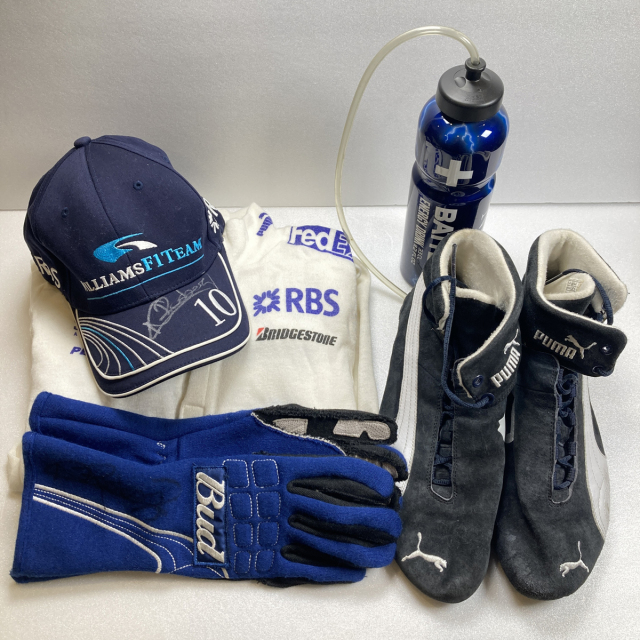 【特価1点もの】ニコ・ロズベルグ 2006 ウィリアムズ時代 ドリンクボトル・レーシングシューズ・レーシンググローブ・キャップ・インナー 本人使用品5点セット