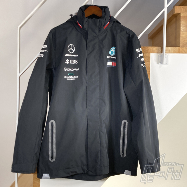 【ReLaPit古着販売】【宅急便発送】メルセデス AMG ペトロナス レインジャケット ブラック サイズ:L