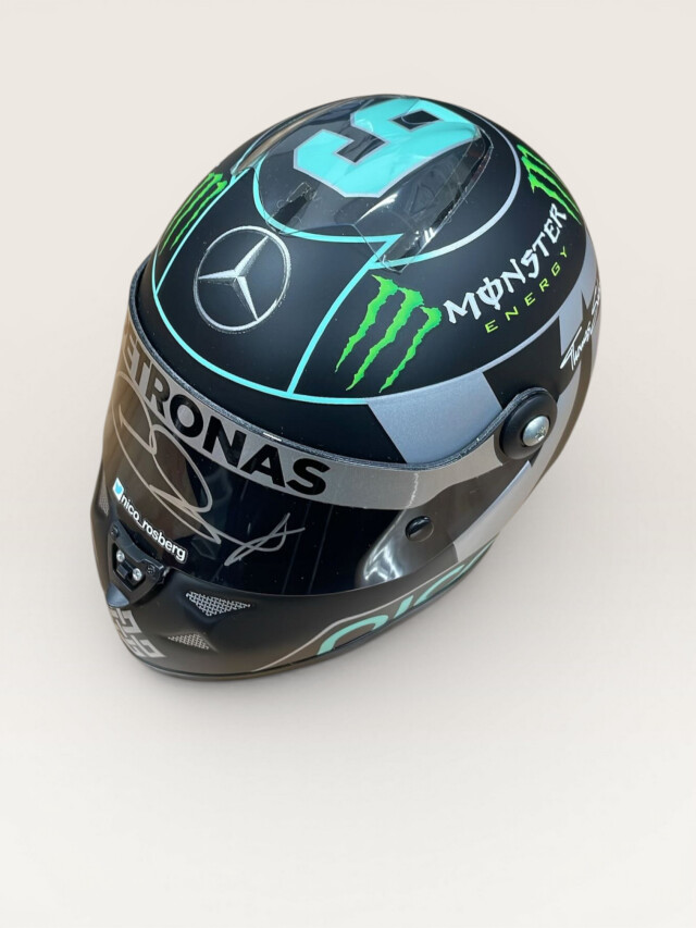 N.ロズベルグ 直筆サイン入り Schuberth メルセデスAMG ペトロナス