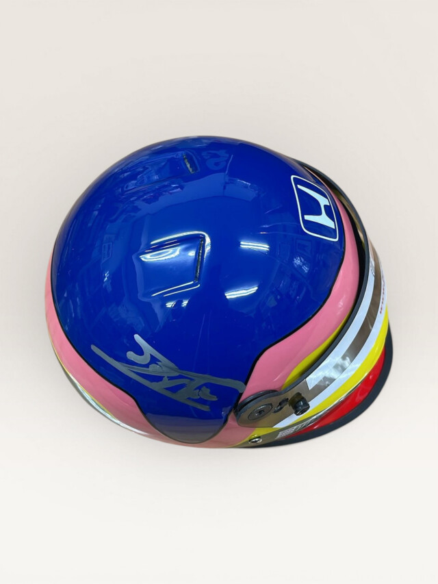 J.ビルヌーブ 直筆サイン入り BELL 1/2 BAR ホンダ 2001 ヘルメット箱