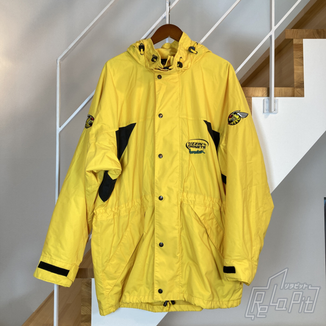 【ReLaPit古着販売】【宅急便発送】ジョーダン F1 チーム 2WAY ジャケット インナーフリース付属 イエロー サイズXL