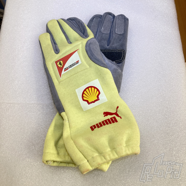 F1 フェラーリ 支給品 非売品 グローブ PUMA FIA8856 ReLaPit古着販売】【宅急便発送】PUMA フェラーリ F1 グローブ ケース