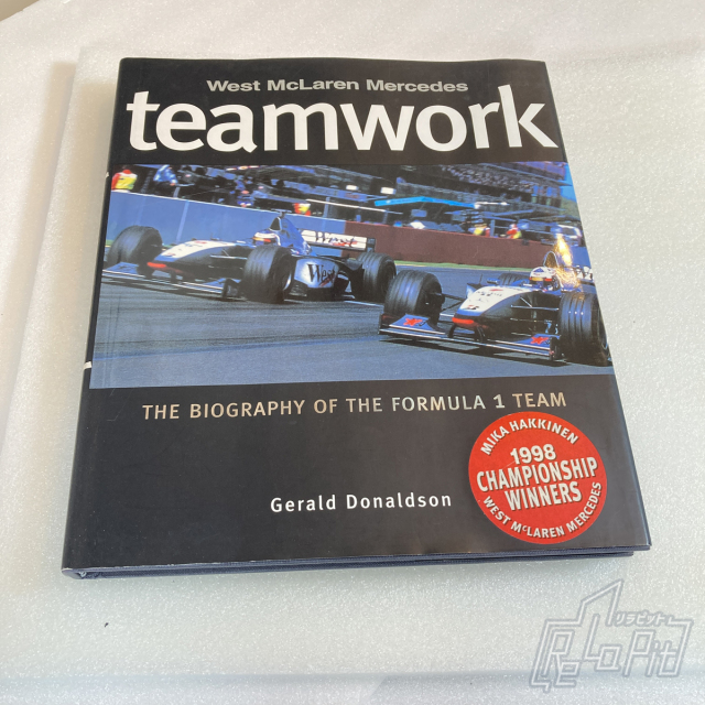 【ReLaPit古着販売】【宅急便発送】Westマクラーレンメルセデス チームワークブック 英文