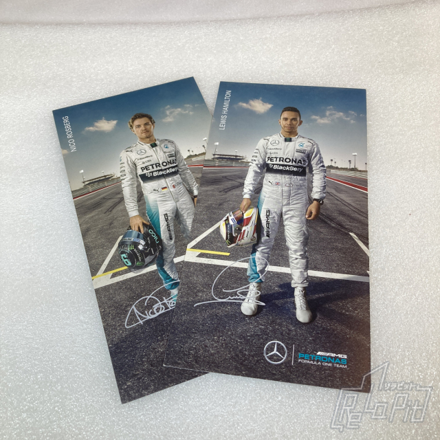 【ReLaPit古着販売】【メール便発送】メルセデスAMG ドライバーズカード2015年2名セット