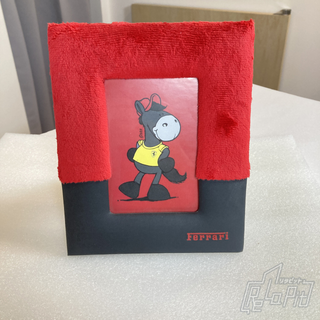 【ReLaPit古着販売】【メール便発送】フェラーリ フォトスタンド