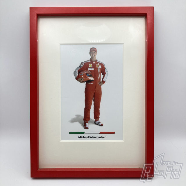 【ReLaPit古着販売】【宅急便発送】ミハエル・シューマッハ 2009 額装入り ドライバーズカード 額サイズ32x23cm