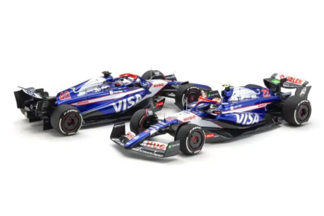 京商】ミニチャンプスF1 1/43角田選手+岩佐選手2024岩佐選手サイン付き