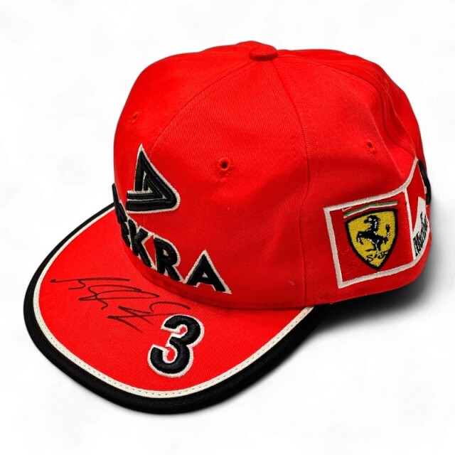 ミハエル・シューマッハ直筆サイン入  1998 ミハエルシューマッハドライバーズキャップ(本人用)