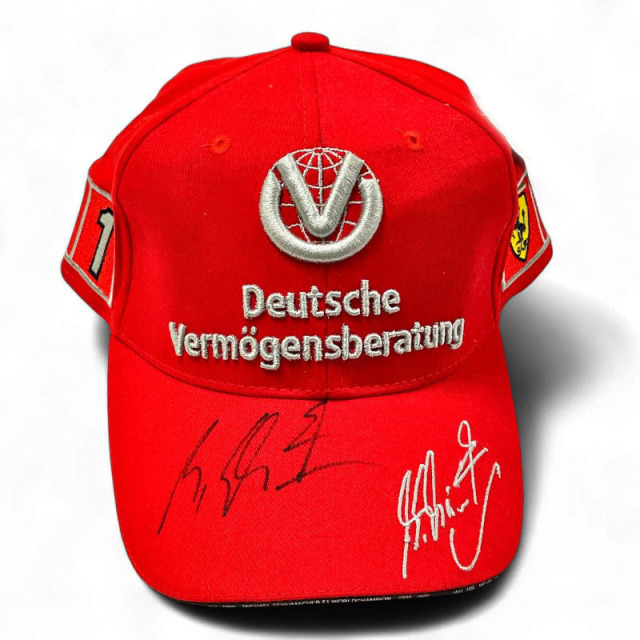 ミハエル・シューマッハ直筆サイン入 2002 ミハエルシューマッハ